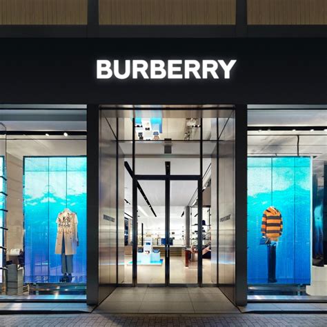 burberry markası|Burberry store online.